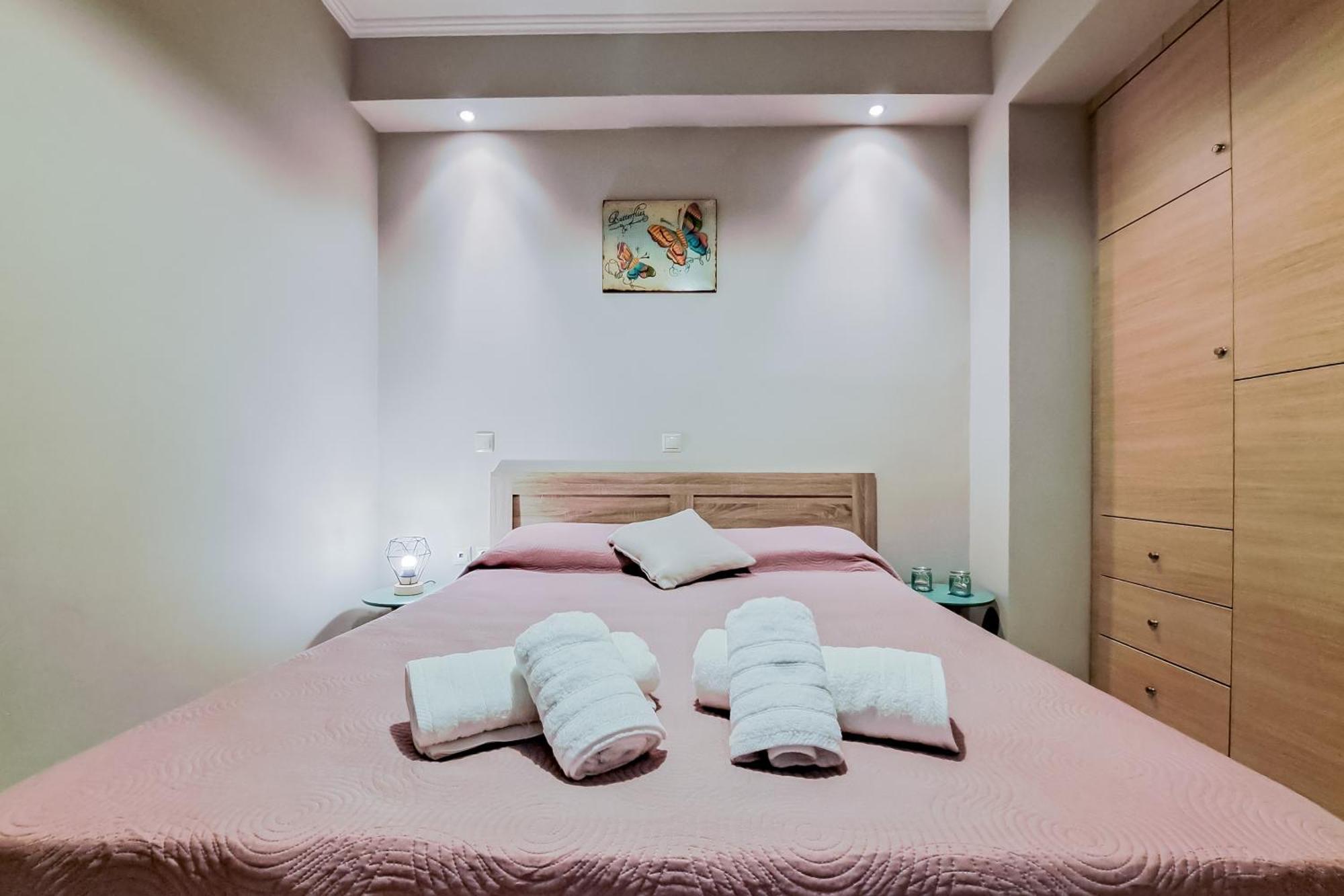 Cozy 1 Bedroom In Center Apartment